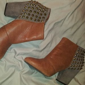 Chunky spiked heeled ankle booties